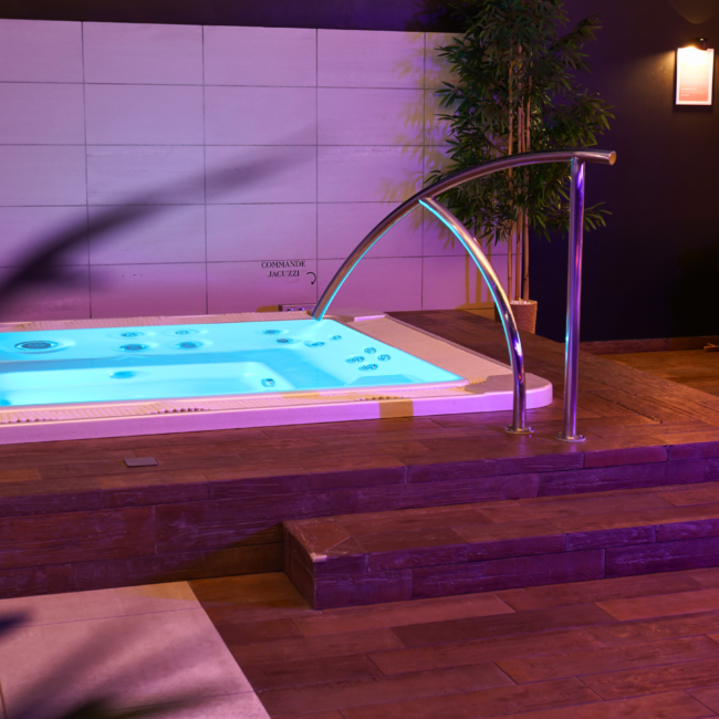 Jacuzzi au Patio Spa à Beauvais / Allonne
